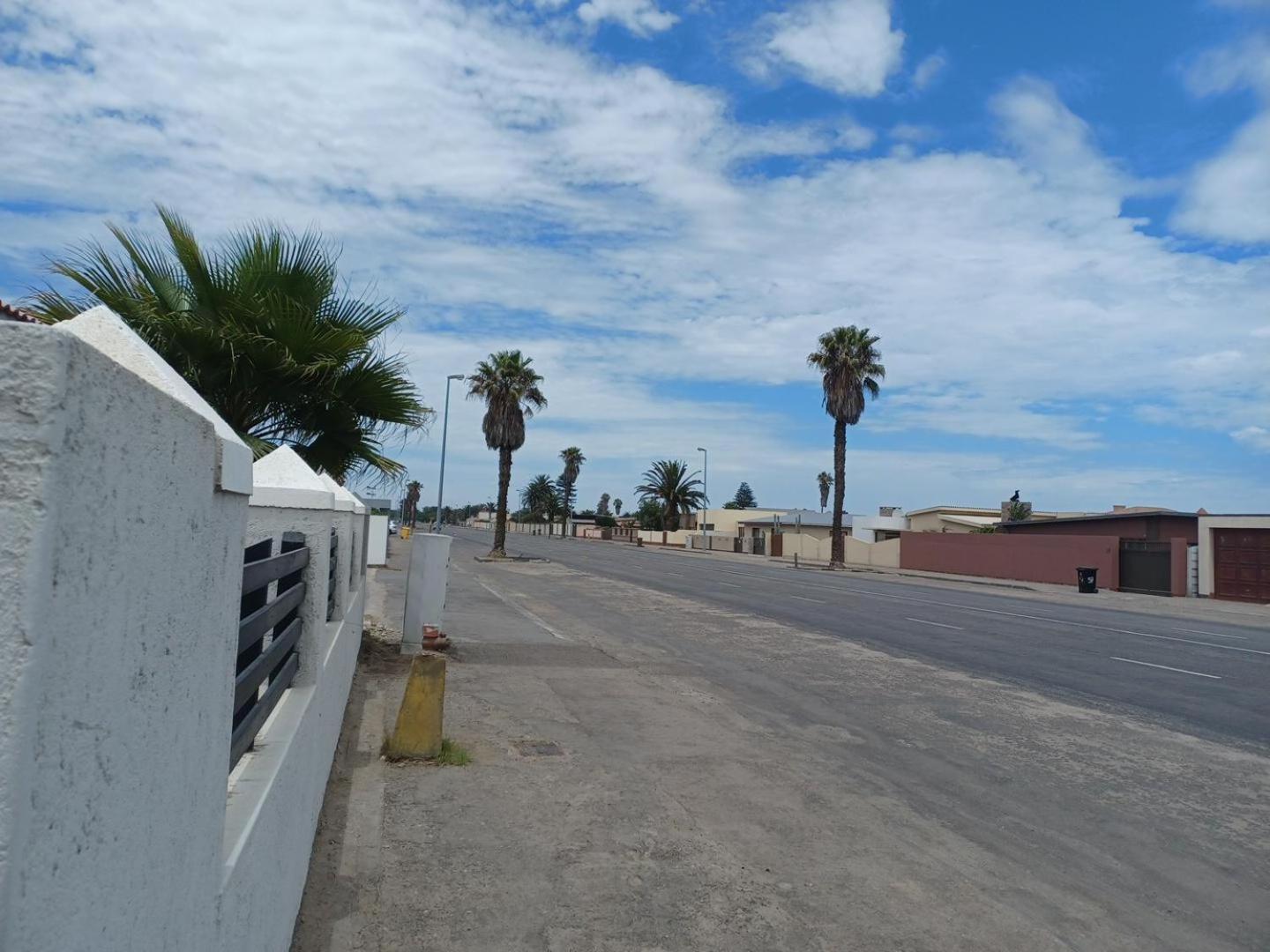 Carlo'S Boutique Guesthouse Walvis Bay Exterior photo