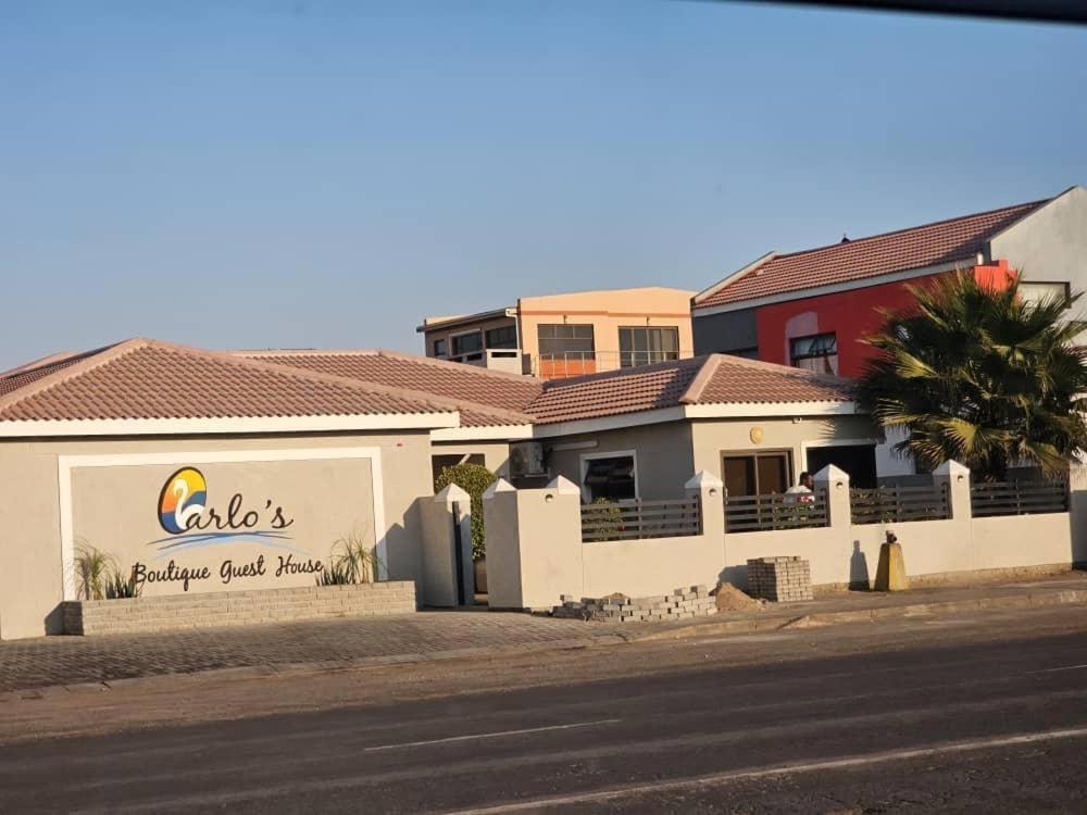Carlo'S Boutique Guesthouse Walvis Bay Exterior photo